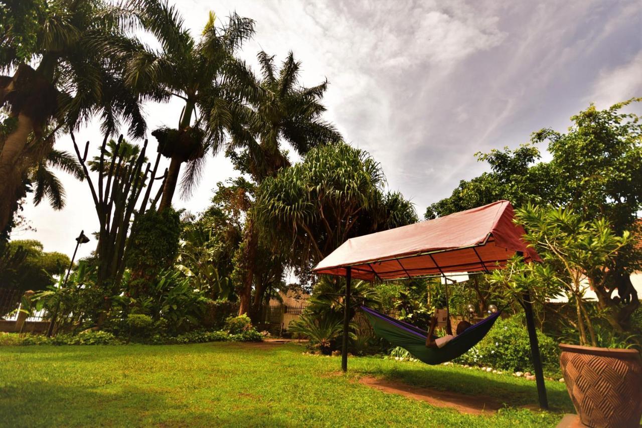 Elementis Entebbe Hotel Exterior photo